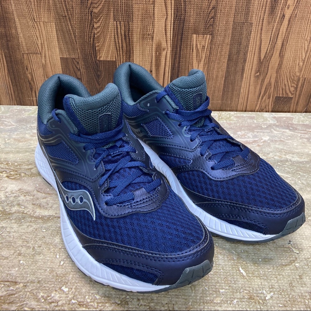 Saucony Men's Versafoam Cohesion12  Size 10
